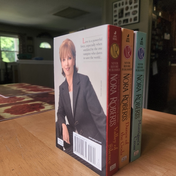 The Circle Trilogy - Set - Nora Roberts - Picture 3 of 5
